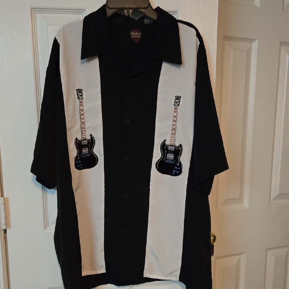 Gibson Tour Black and White Retro Casual Shirt